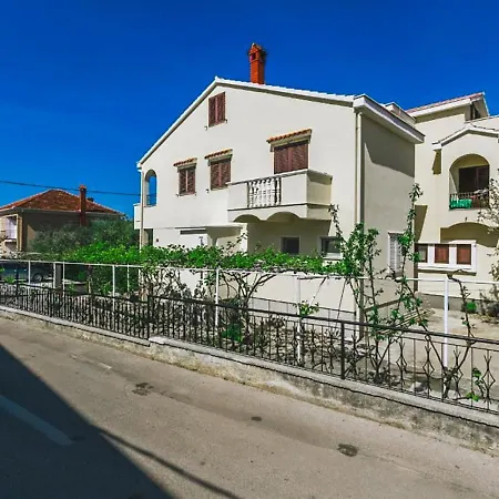 Branko Apartmán Zadar