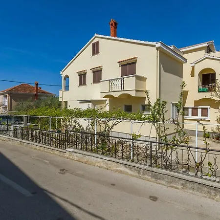 Branko Apartamento *