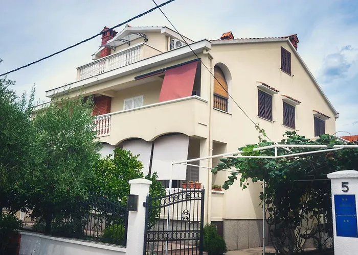 公寓 Branko 扎达尔